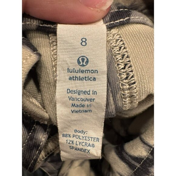 Lululemon Forme Jacket *Cuffins Great Granite Black Mojave Tan Size 8 EUC - Picture 4 of 5